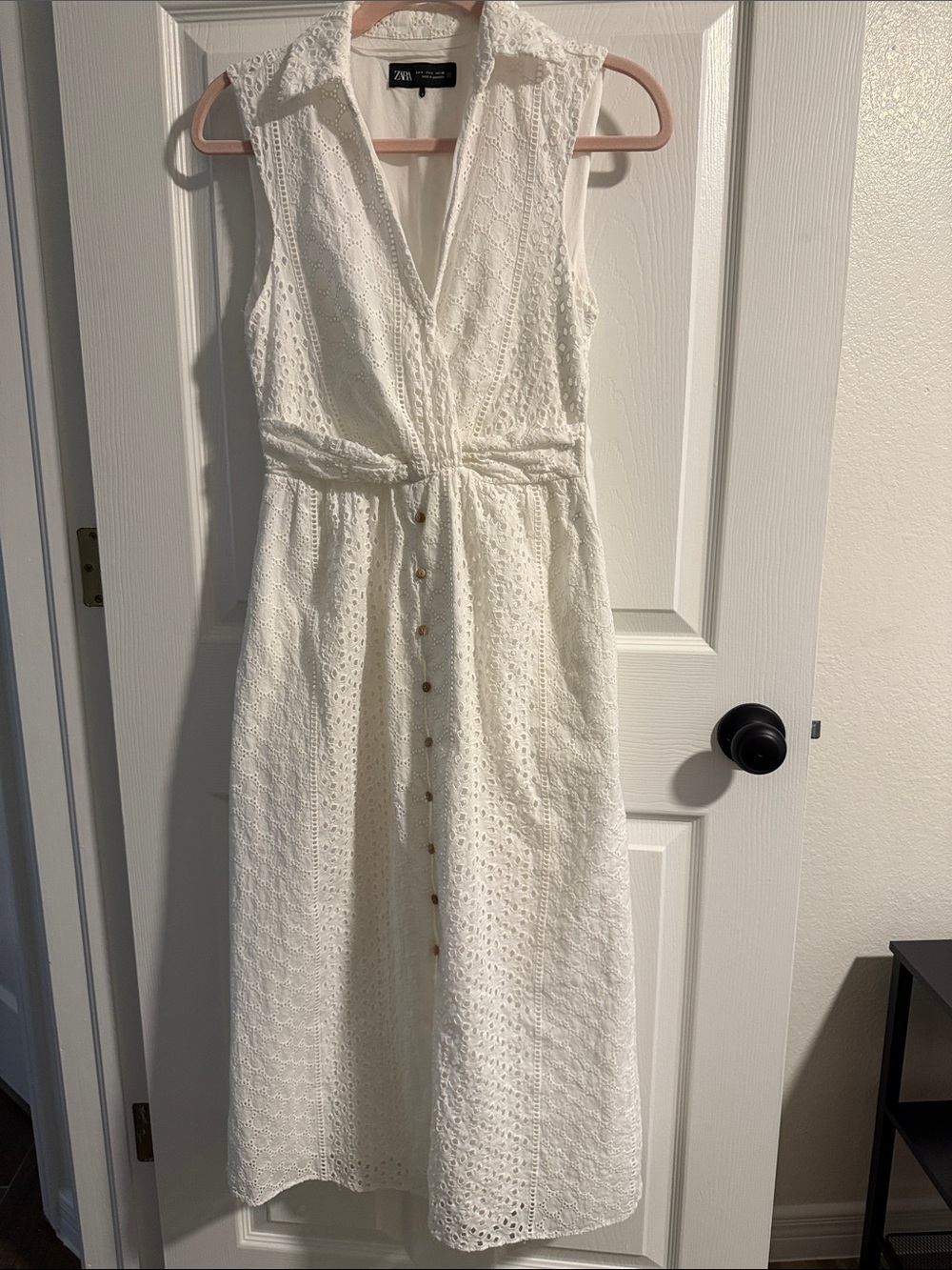 Zara white Eyelet Button-Front Sleeveless Midi Dress